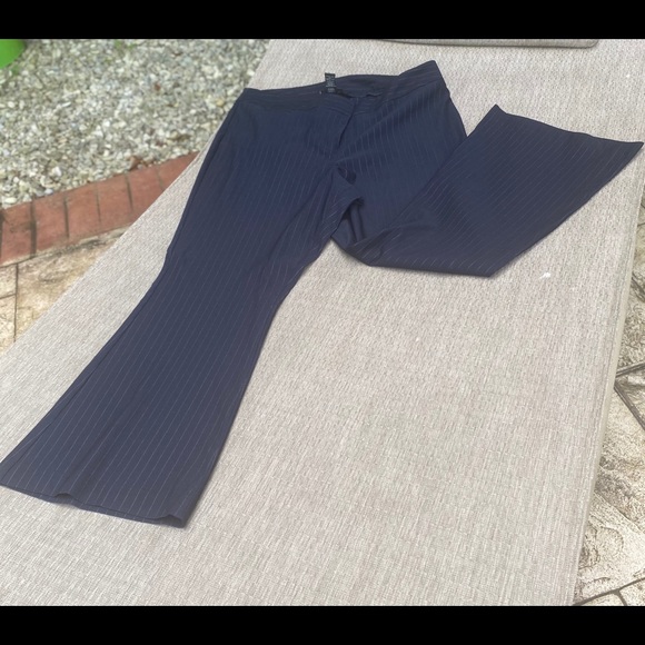 Lane Bryant Petite Pants - Picture 2 of 8